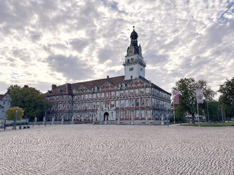 Digitale Stadtrallye Wolfenbüttel: Die verschwundene Hälfte | Wolfenbüttels ungelöstes Rätsel
